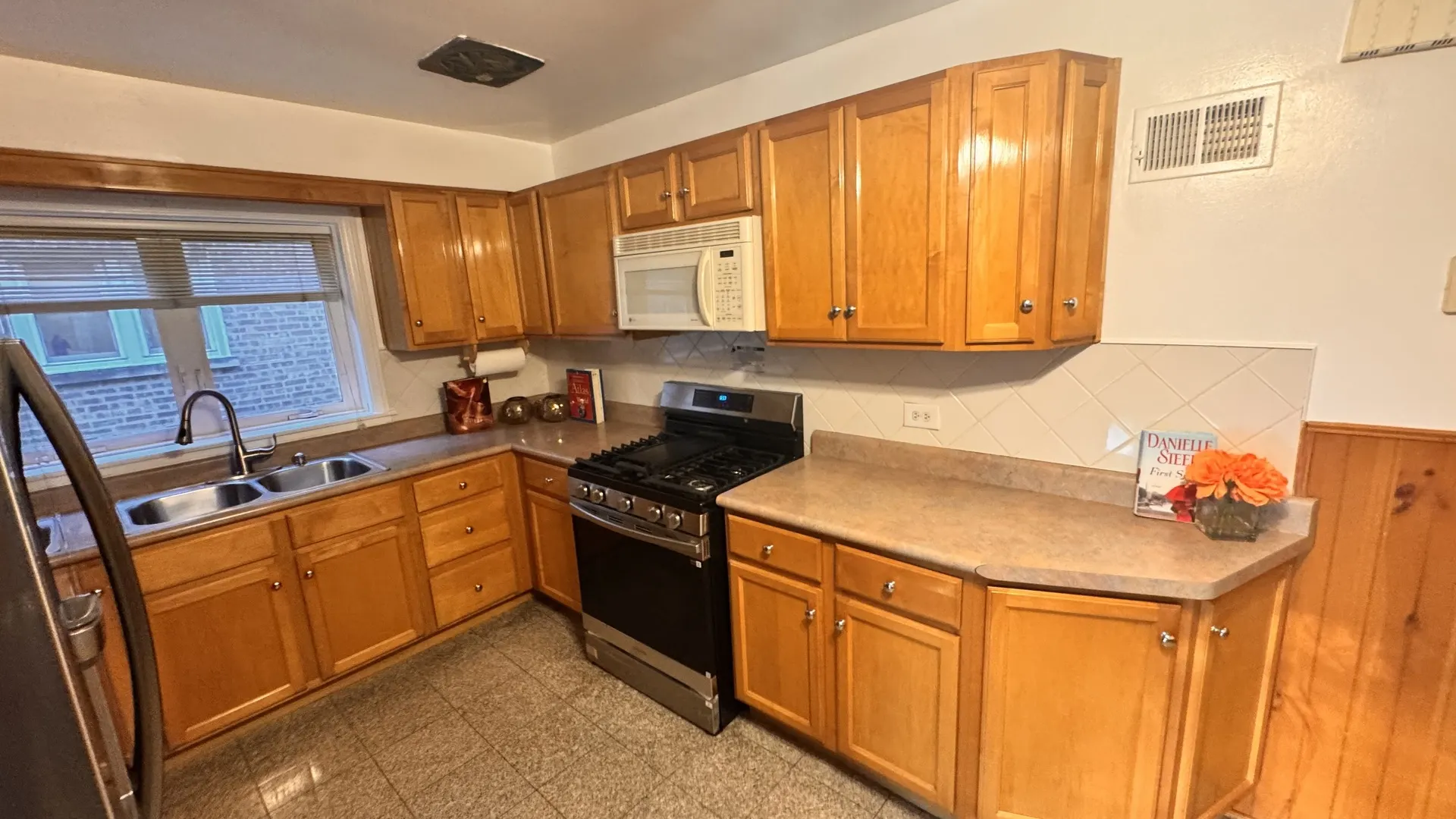 5501 N California Avenue 1N IL