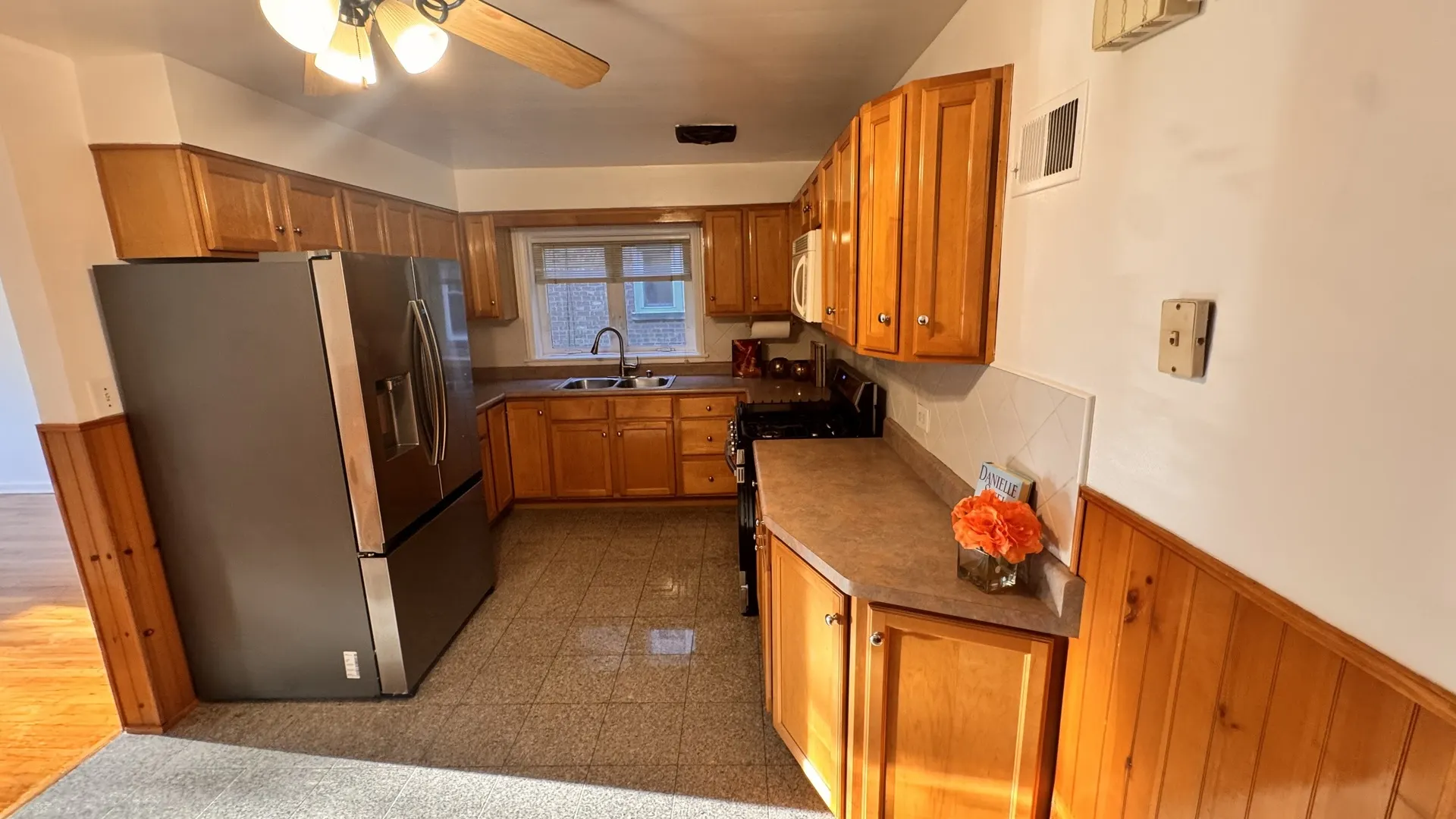 5501 N California Avenue 1N IL