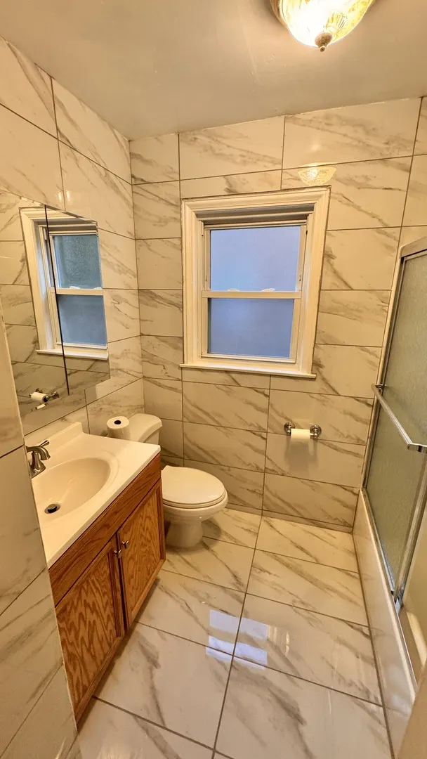 5501 N California Avenue 1N IL