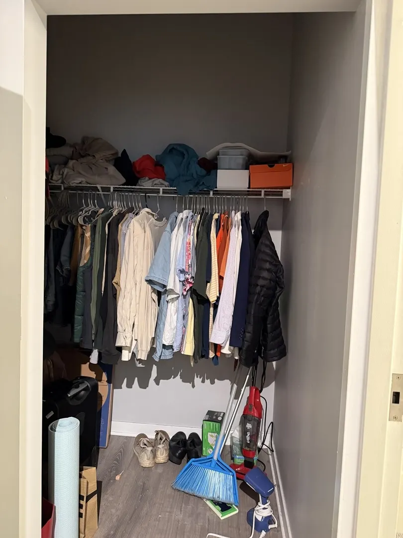 20 N STATE Street 801 IL