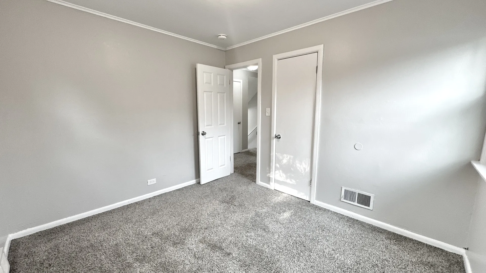 14808 Dorchester Avenue IL