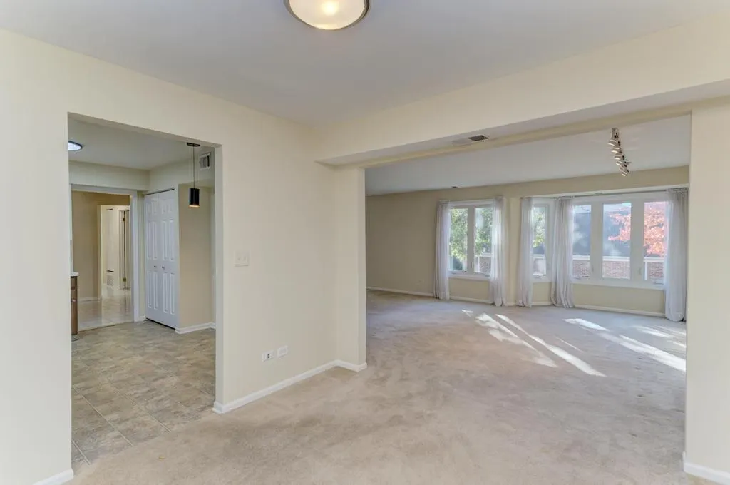 100 Lake Boulevard 603 IL