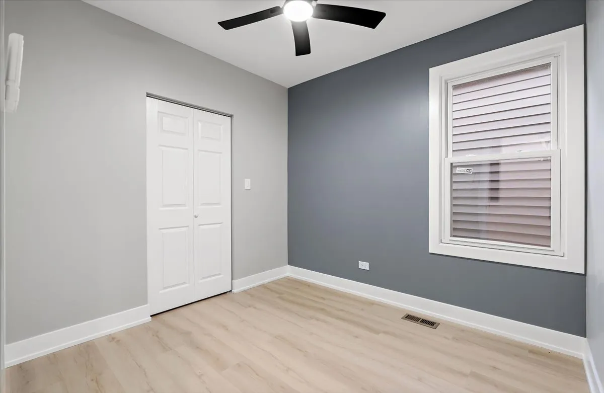 7243 S Hermitage Avenue IL