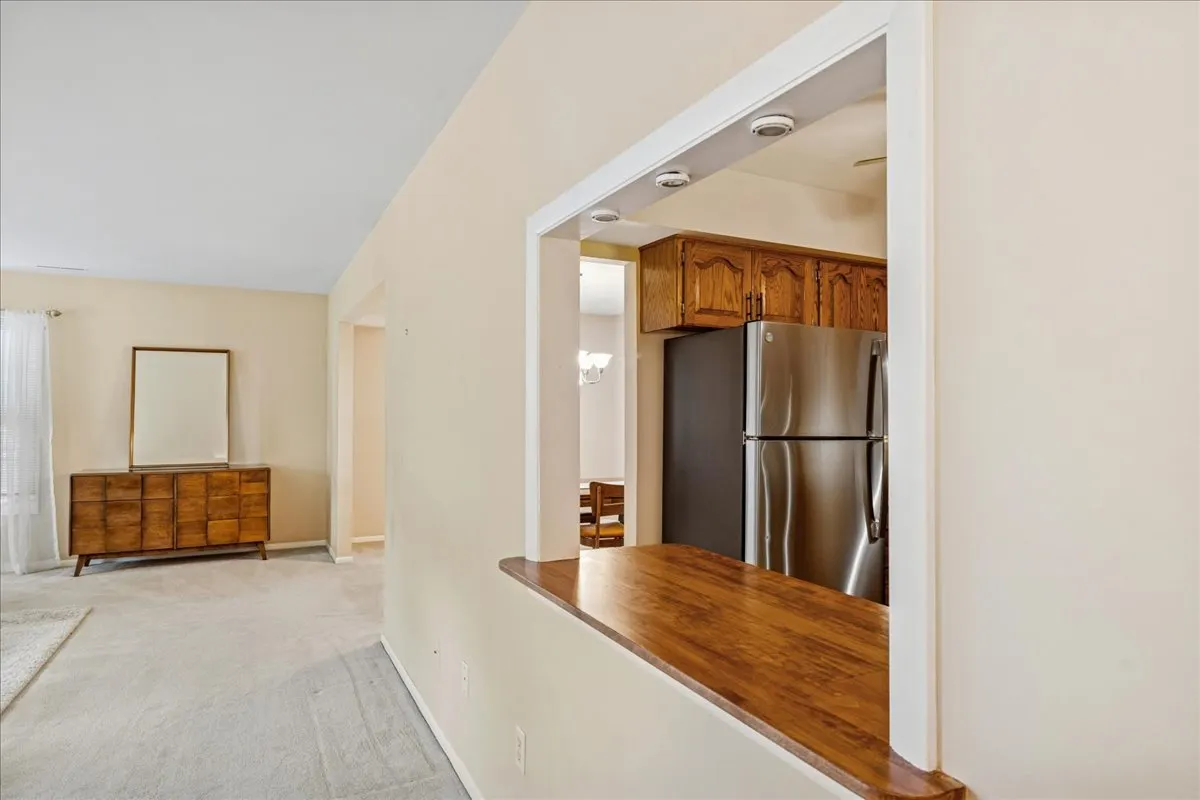 511 COVENTRY Lane 2 IL