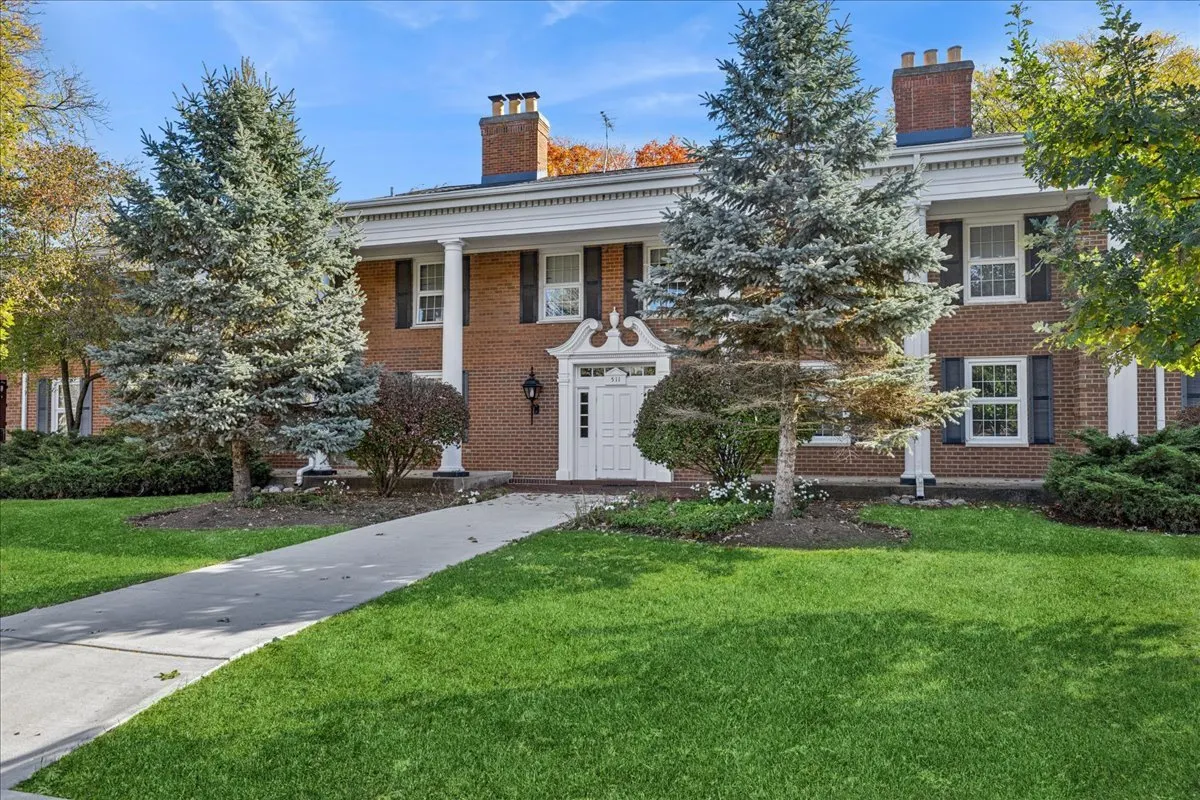 511 COVENTRY Lane 2 IL