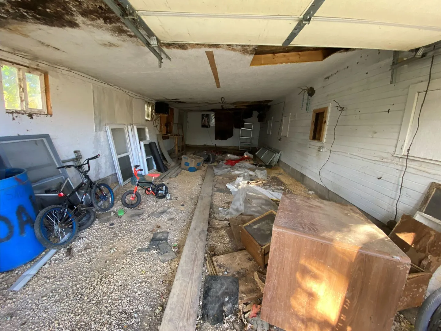 611 W Locust Street IL