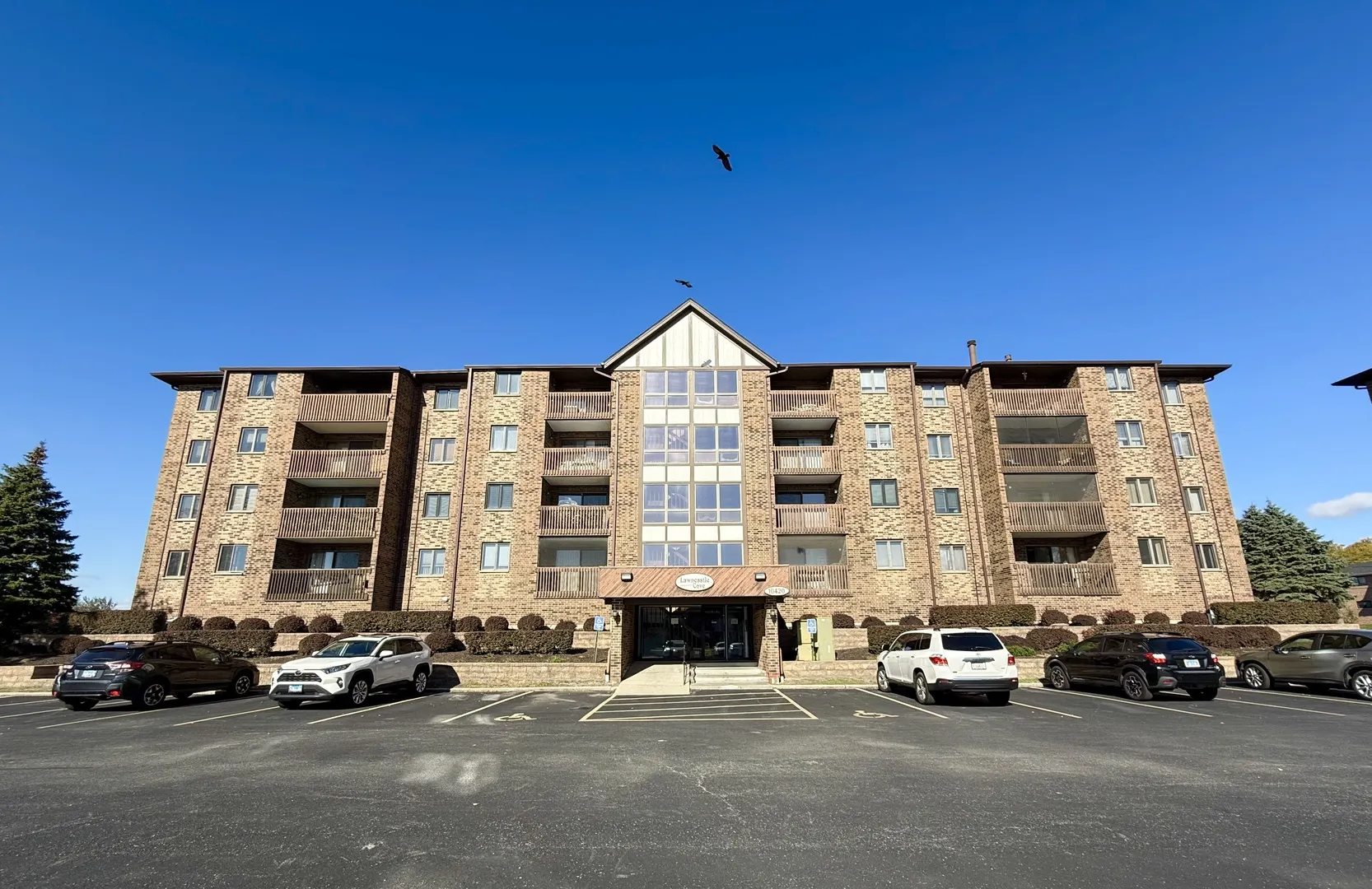 10420 Circle Drive 25B IL