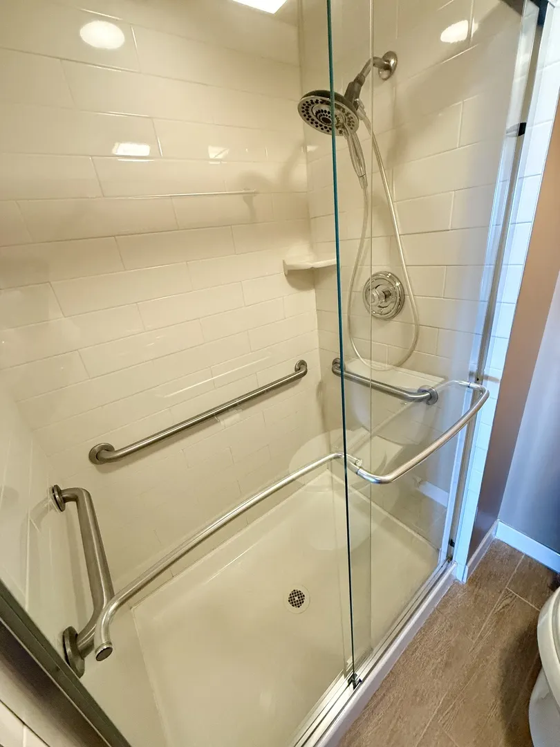 10420 Circle Drive 25B IL