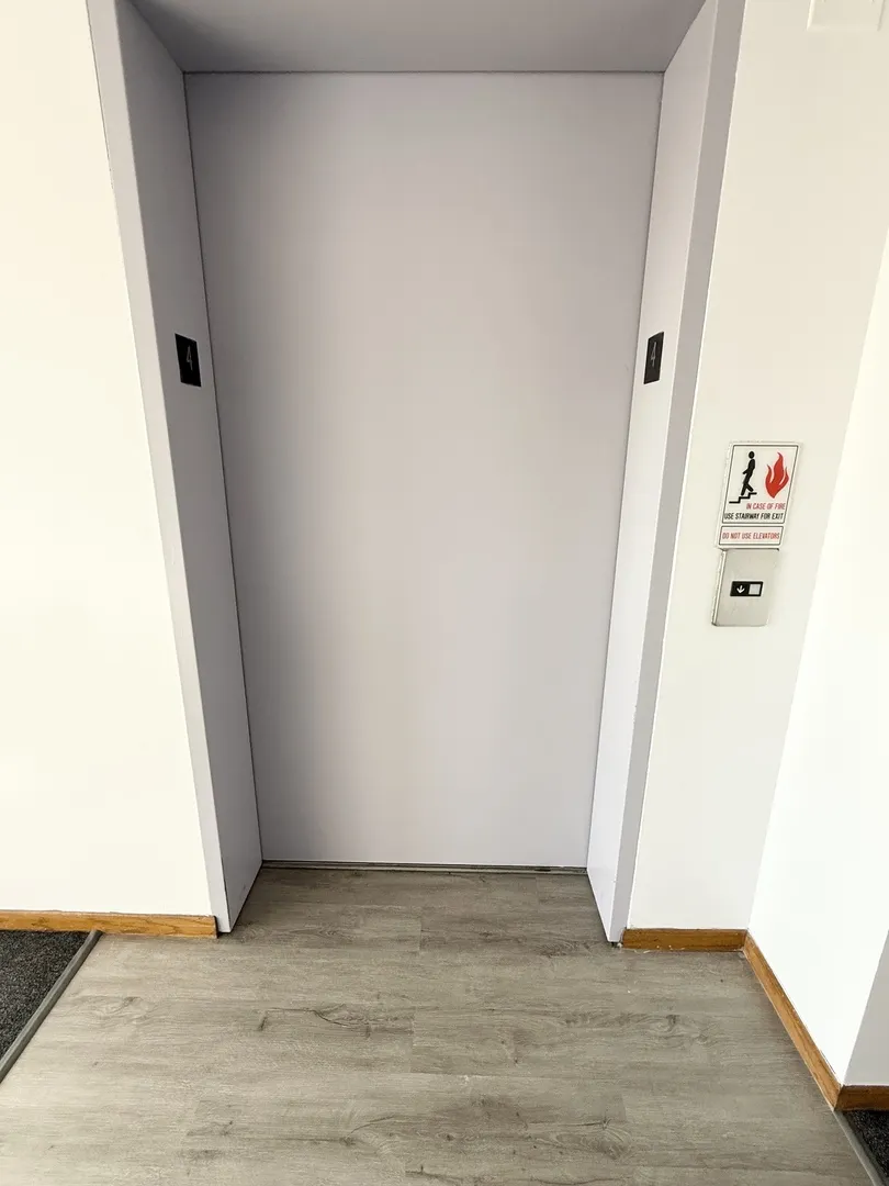 10420 Circle Drive 25B IL