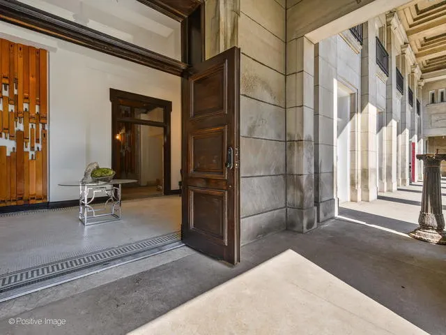 4840 S Dorchester Avenue 3 IL