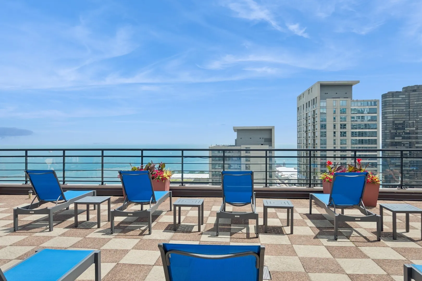 401 E Ontario Street 1805 IL