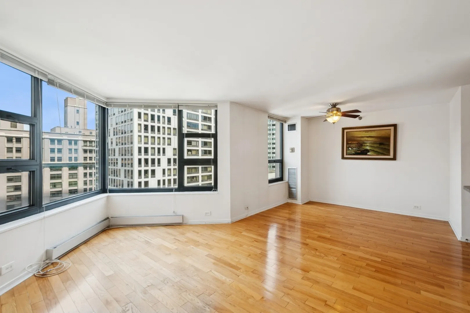 401 E Ontario Street 1805 IL