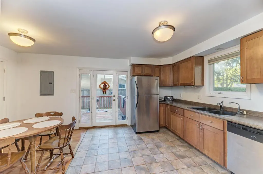 433 N Lincoln Avenue IL