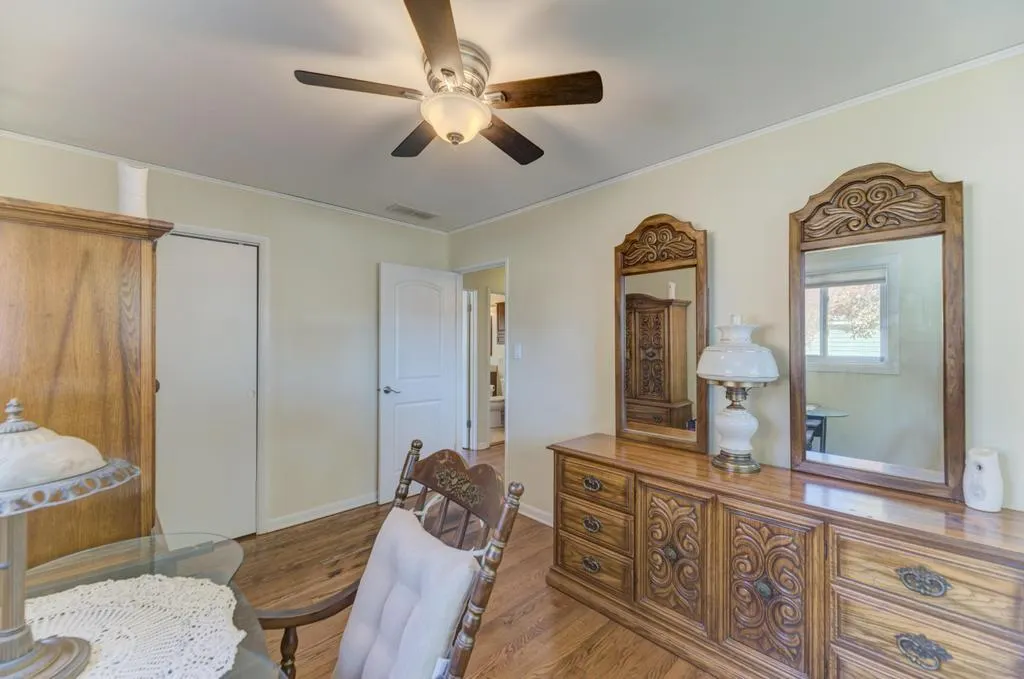 433 N Lincoln Avenue IL