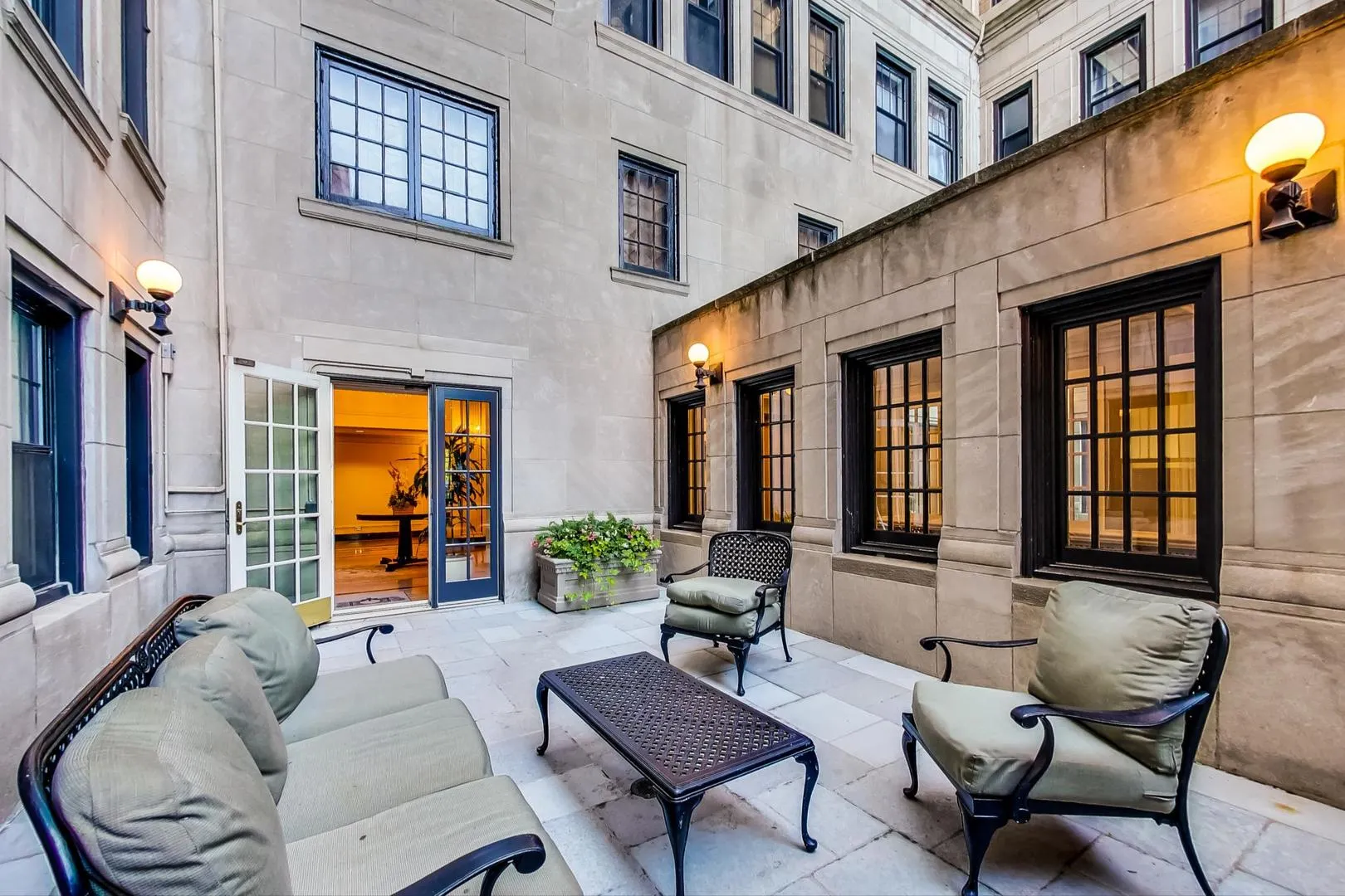 3530 N LAKE SHORE Drive 10A IL