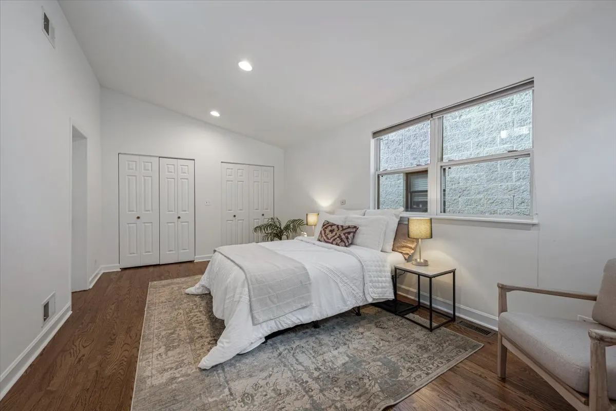 2729 N Wayne Avenue A IL