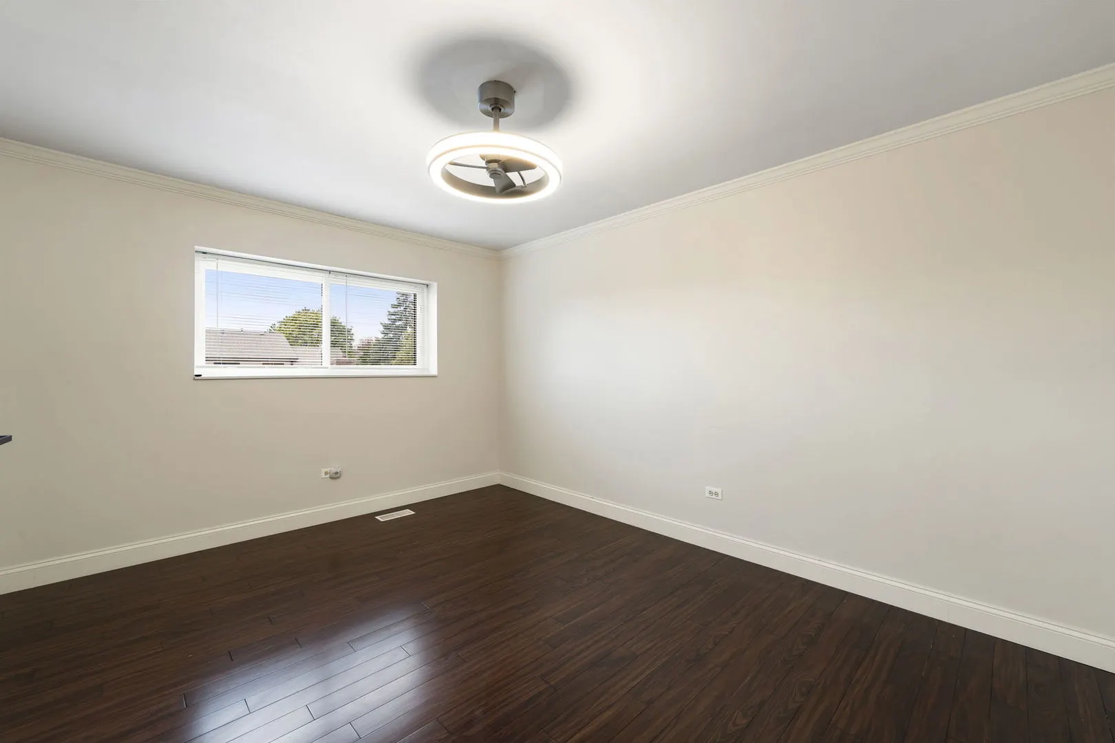 136 MOHAWK Trail D IL