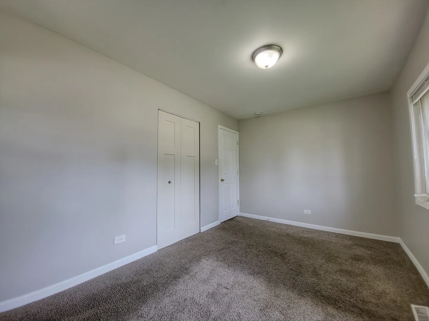 349 E Maple Drive IL