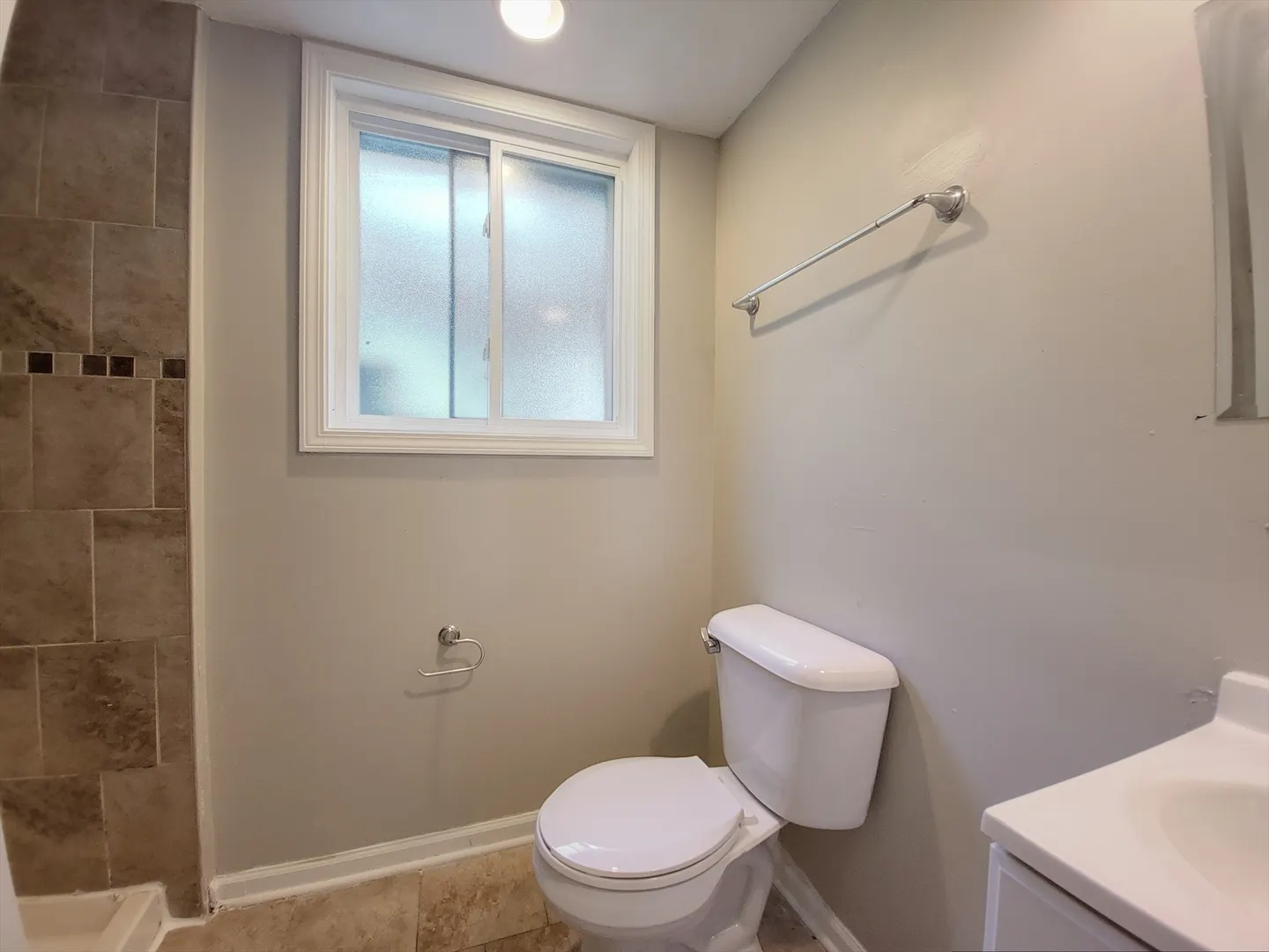 349 E Maple Drive IL