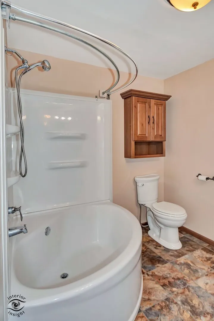 2434 N 7000W Road IL