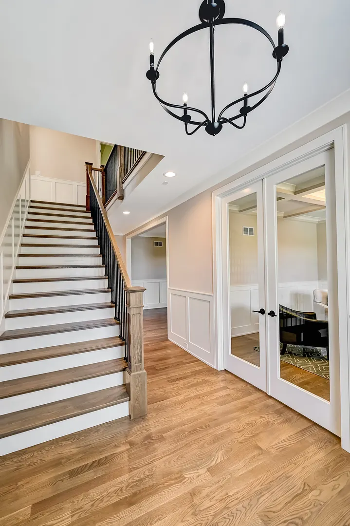 6200 Clarendon Hills Road IL