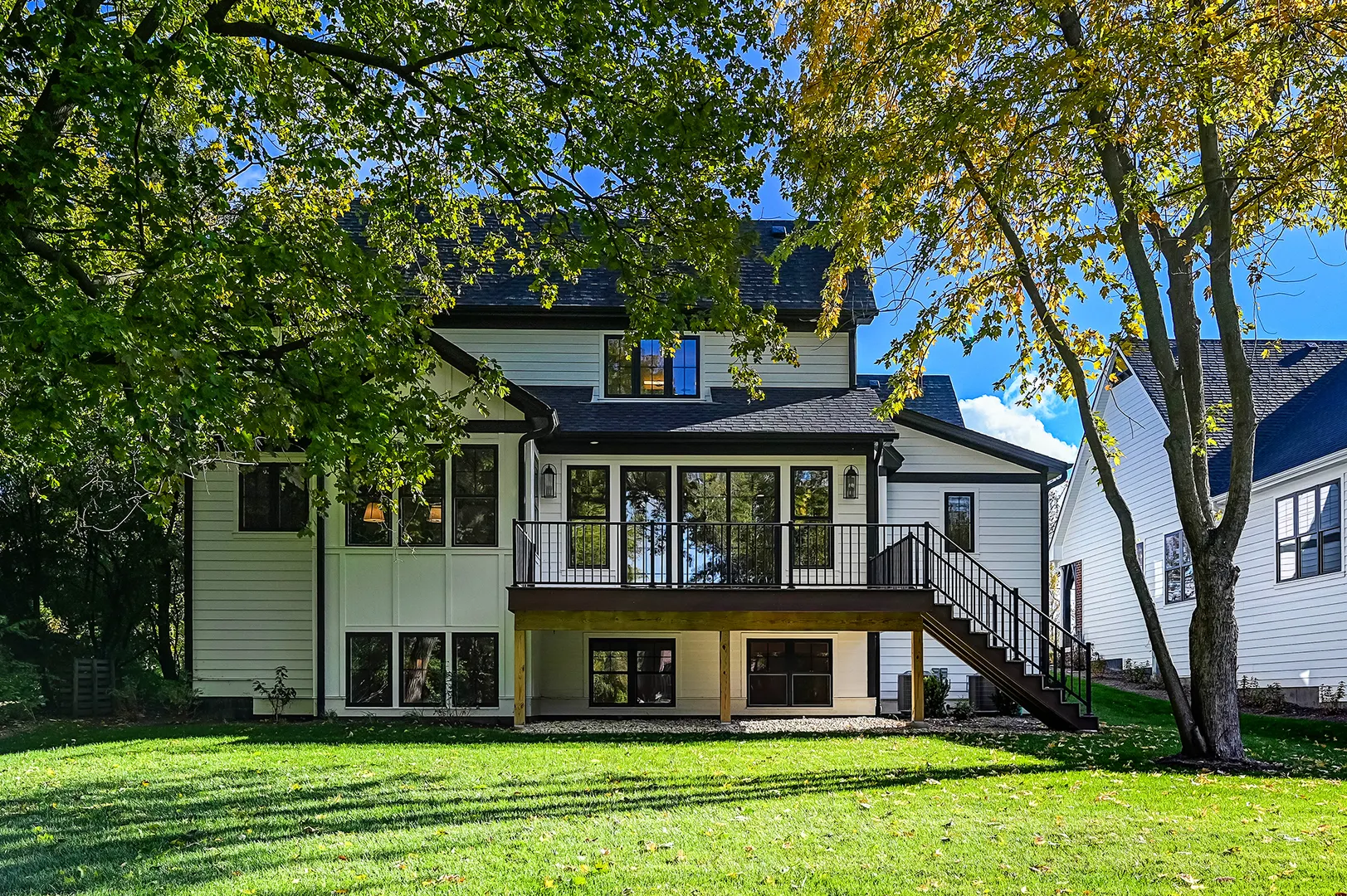 6200 Clarendon Hills Road IL