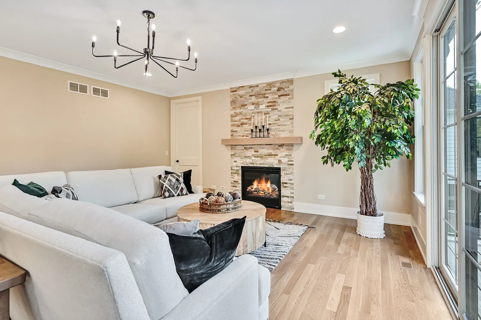 6200 Clarendon Hills Road IL