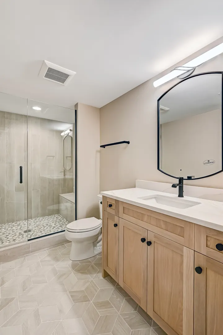 6200 Clarendon Hills Road IL