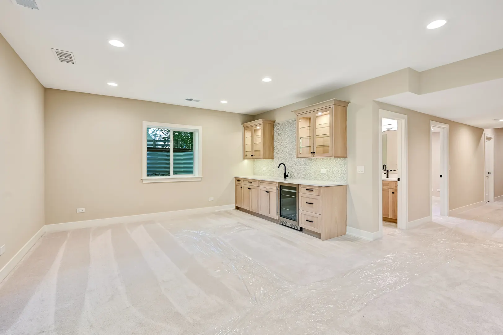 6200 Clarendon Hills Road IL