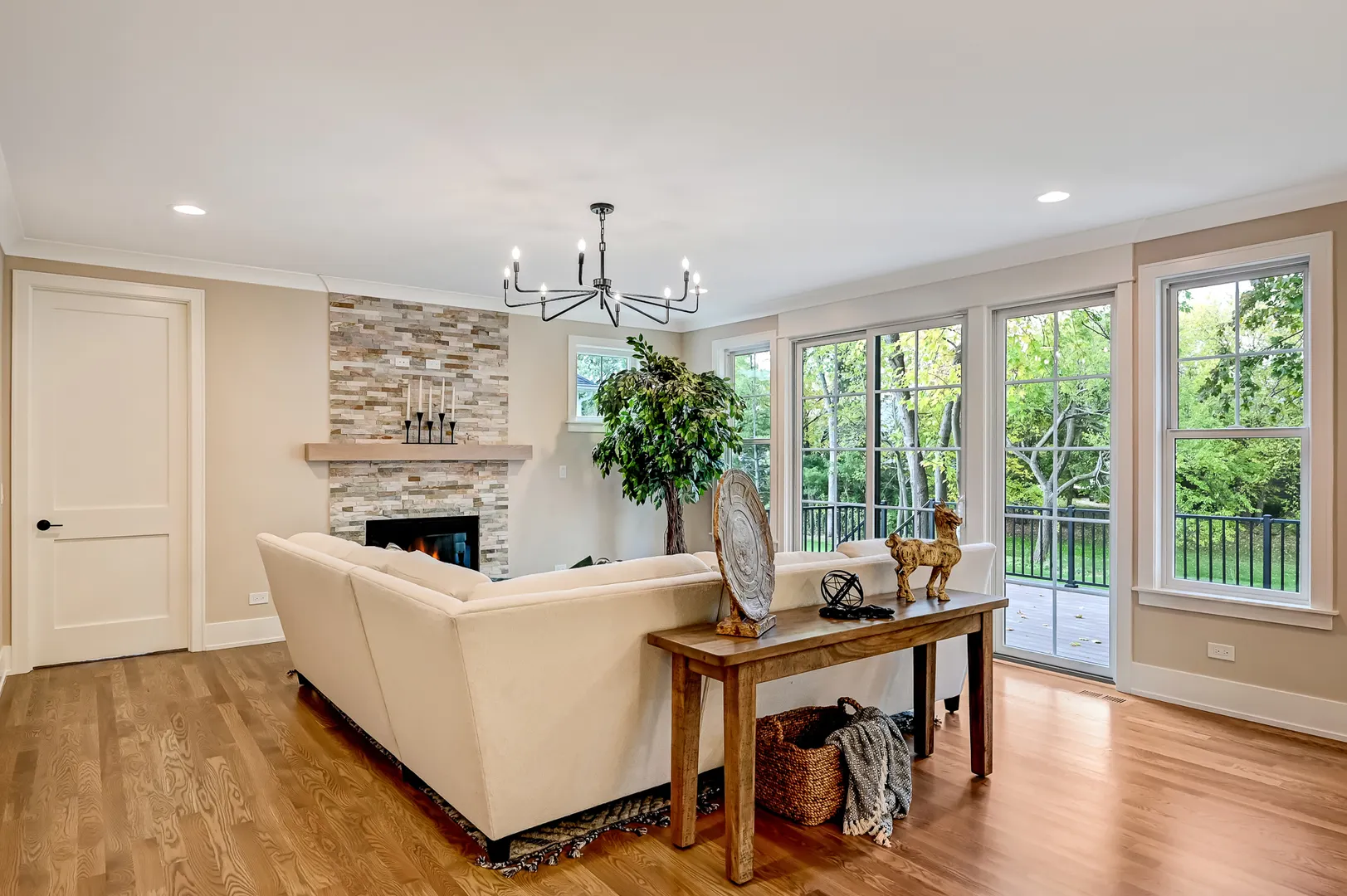 6200 Clarendon Hills Road IL