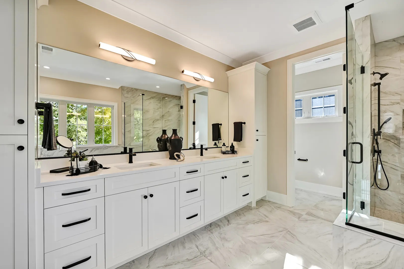 6200 Clarendon Hills Road IL