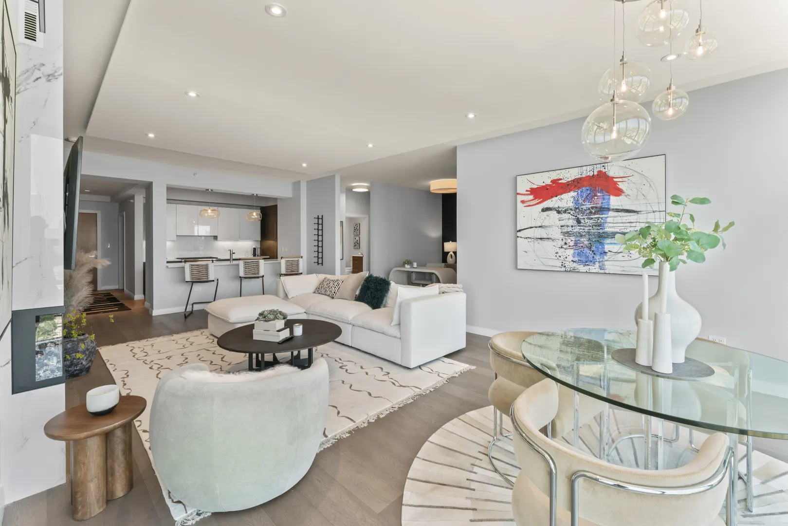 1201 S Prairie Avenue 4702 IL