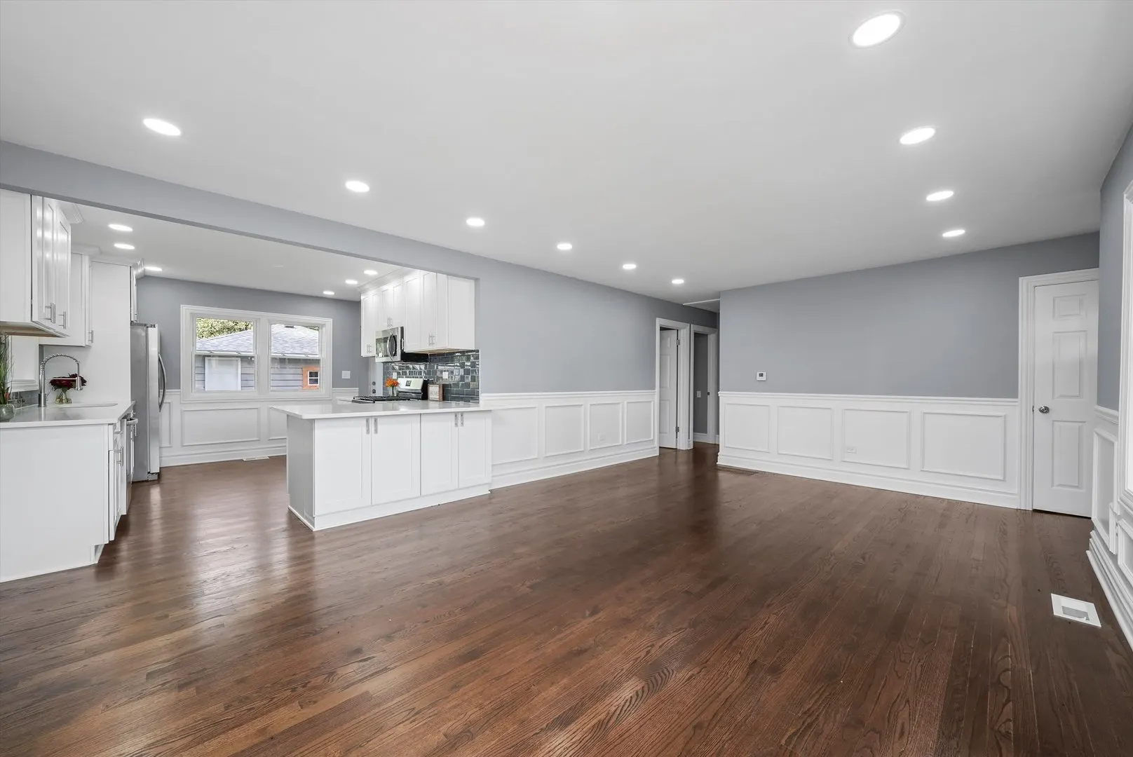 9624 W Shore Drive IL