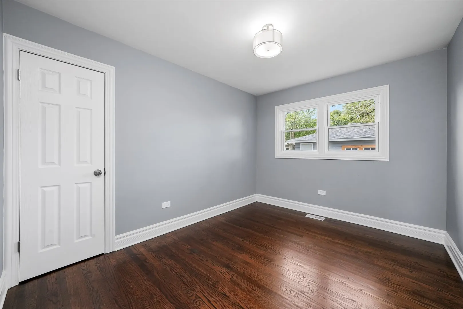 9624 W Shore Drive IL