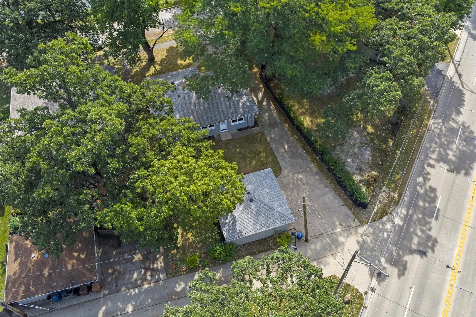 9624 W Shore Drive IL