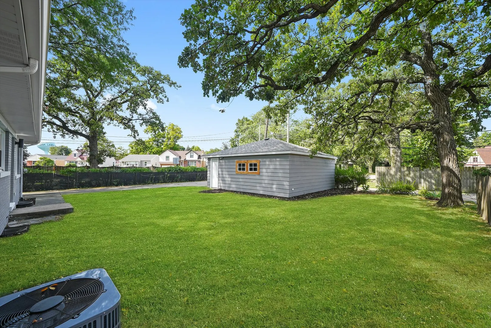 9624 W Shore Drive IL