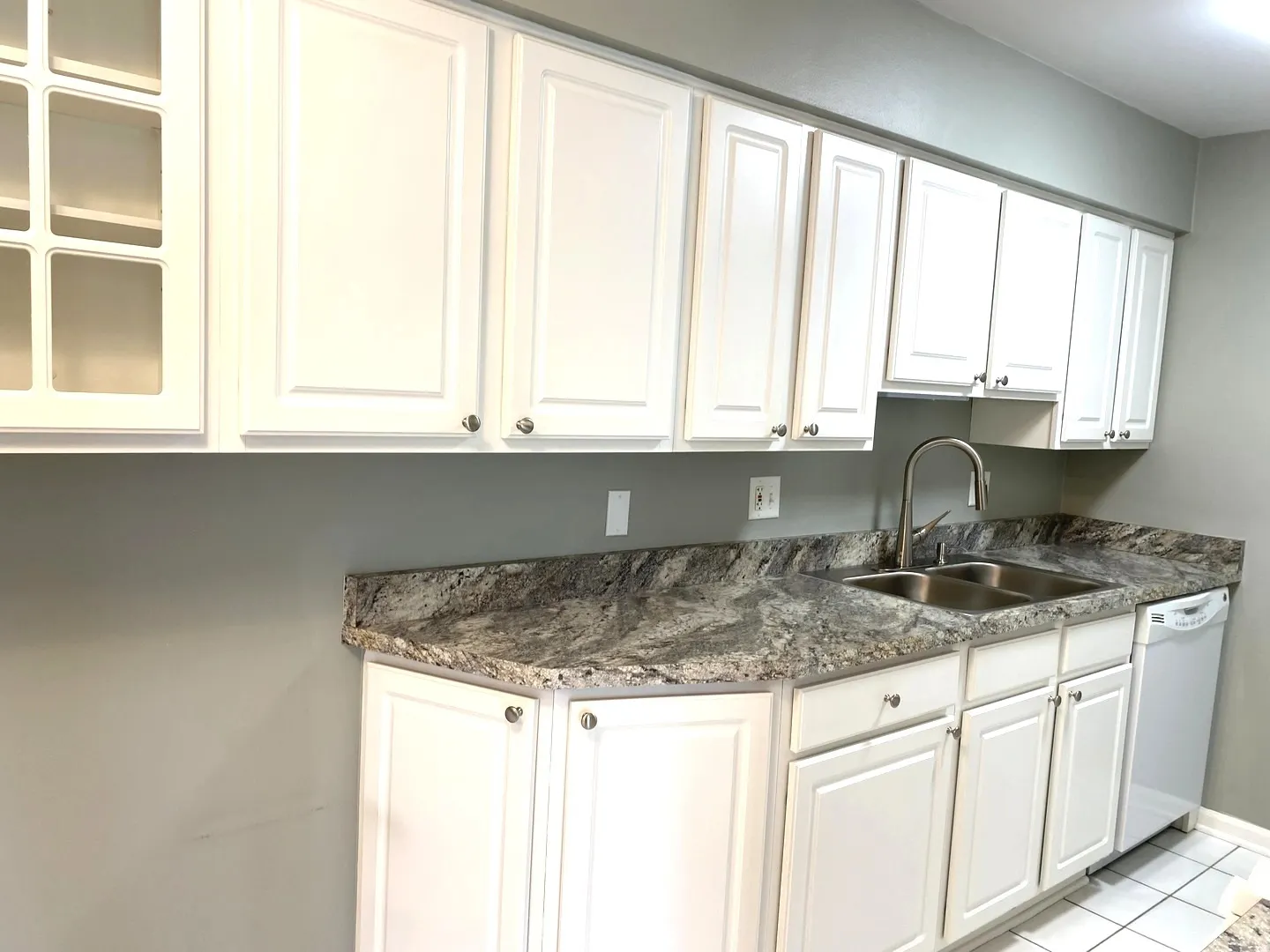 1619 N Windsor Drive 212 IL