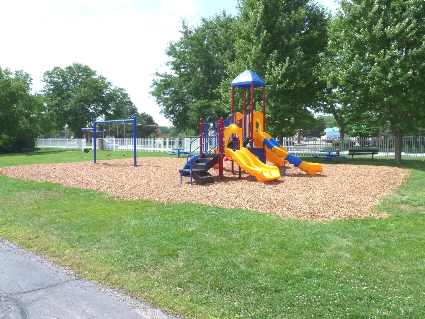 1619 N Windsor Drive 212 IL