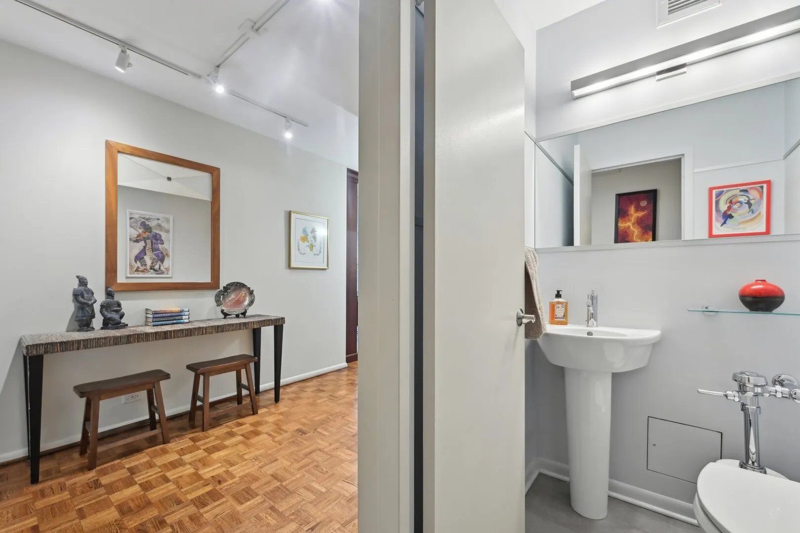 1325 N State Parkway 8E IL