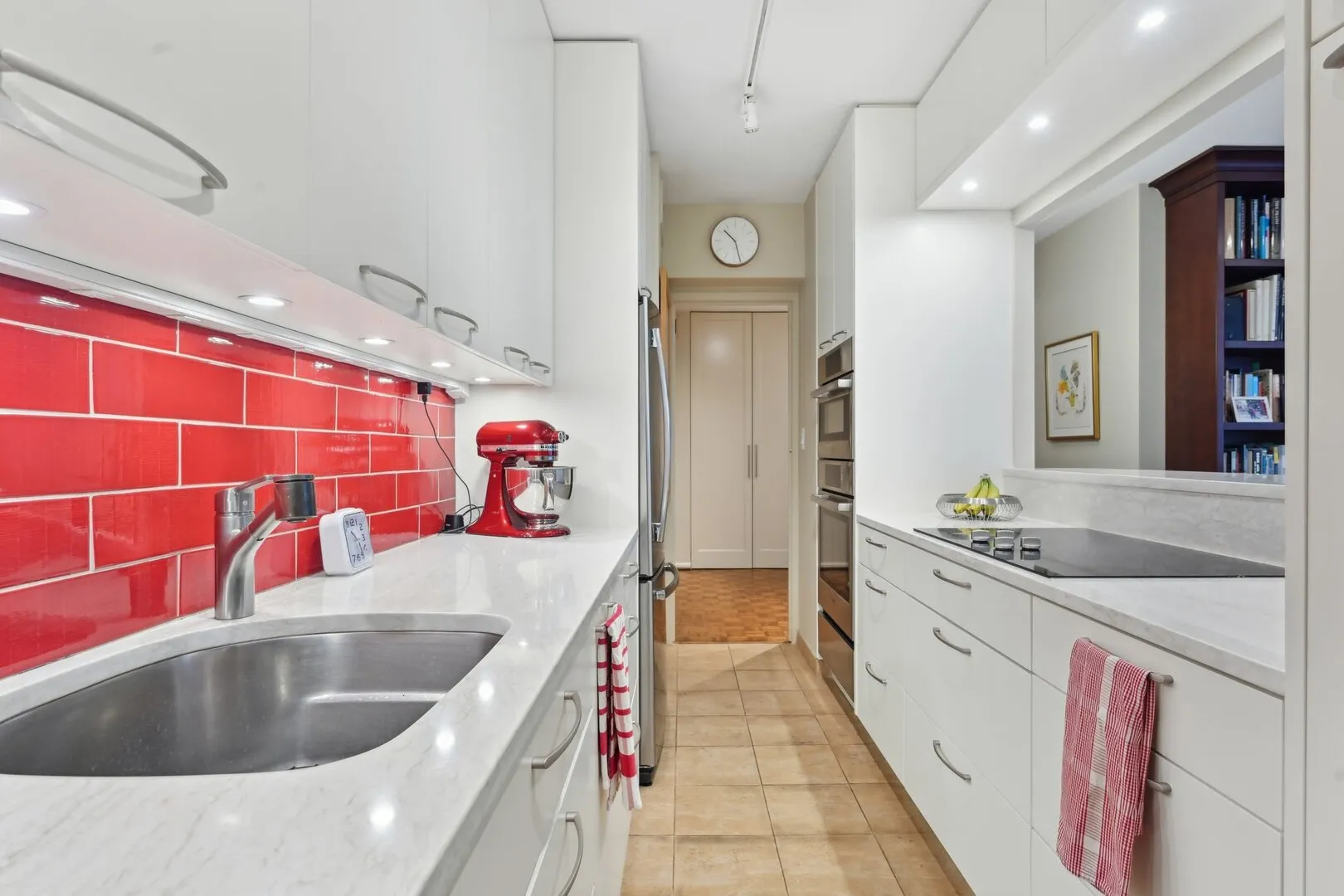 1325 N State Parkway 8E IL