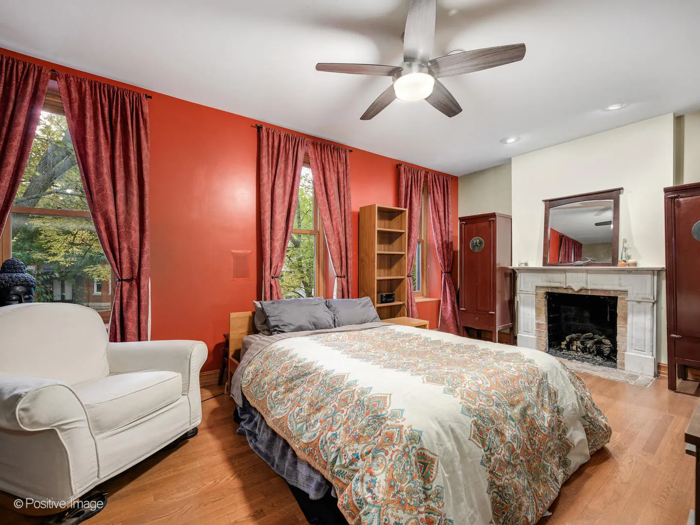 823 S Oakley Boulevard IL