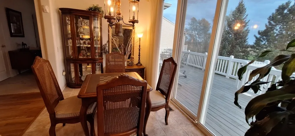 12255 Wildflower Lane IL