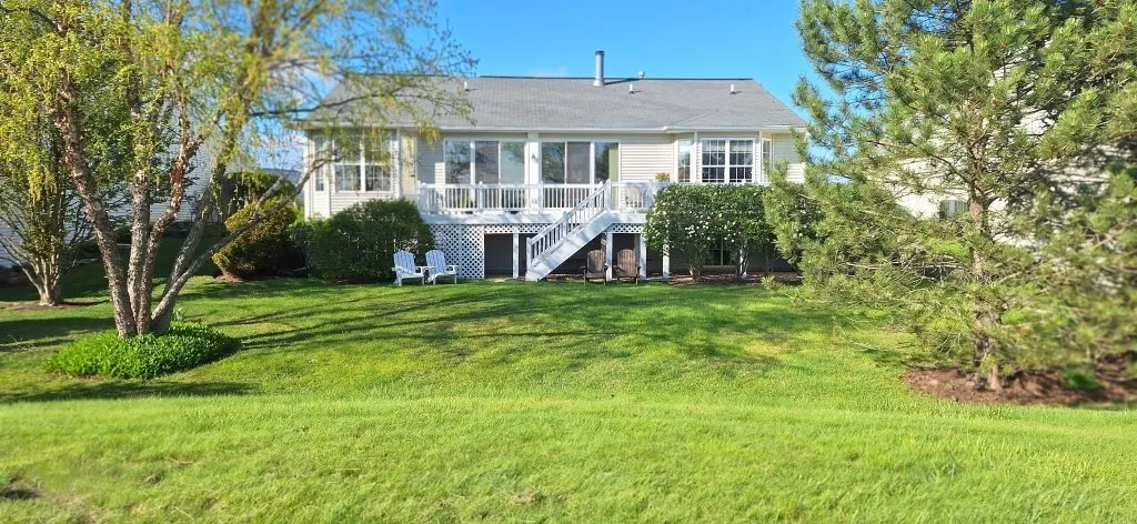 12255 Wildflower Lane IL