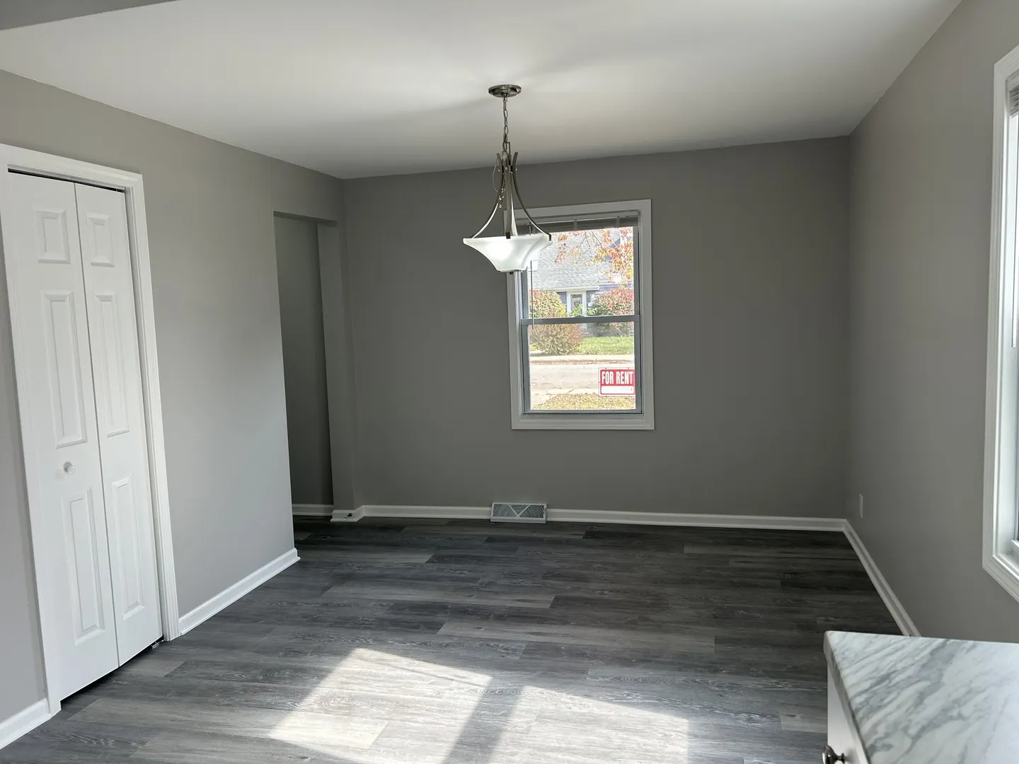 510 S Alfred Avenue IL