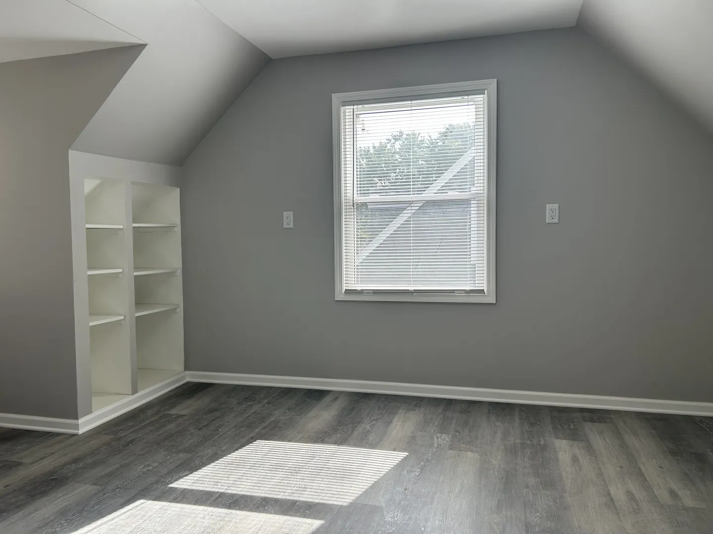 510 S Alfred Avenue IL