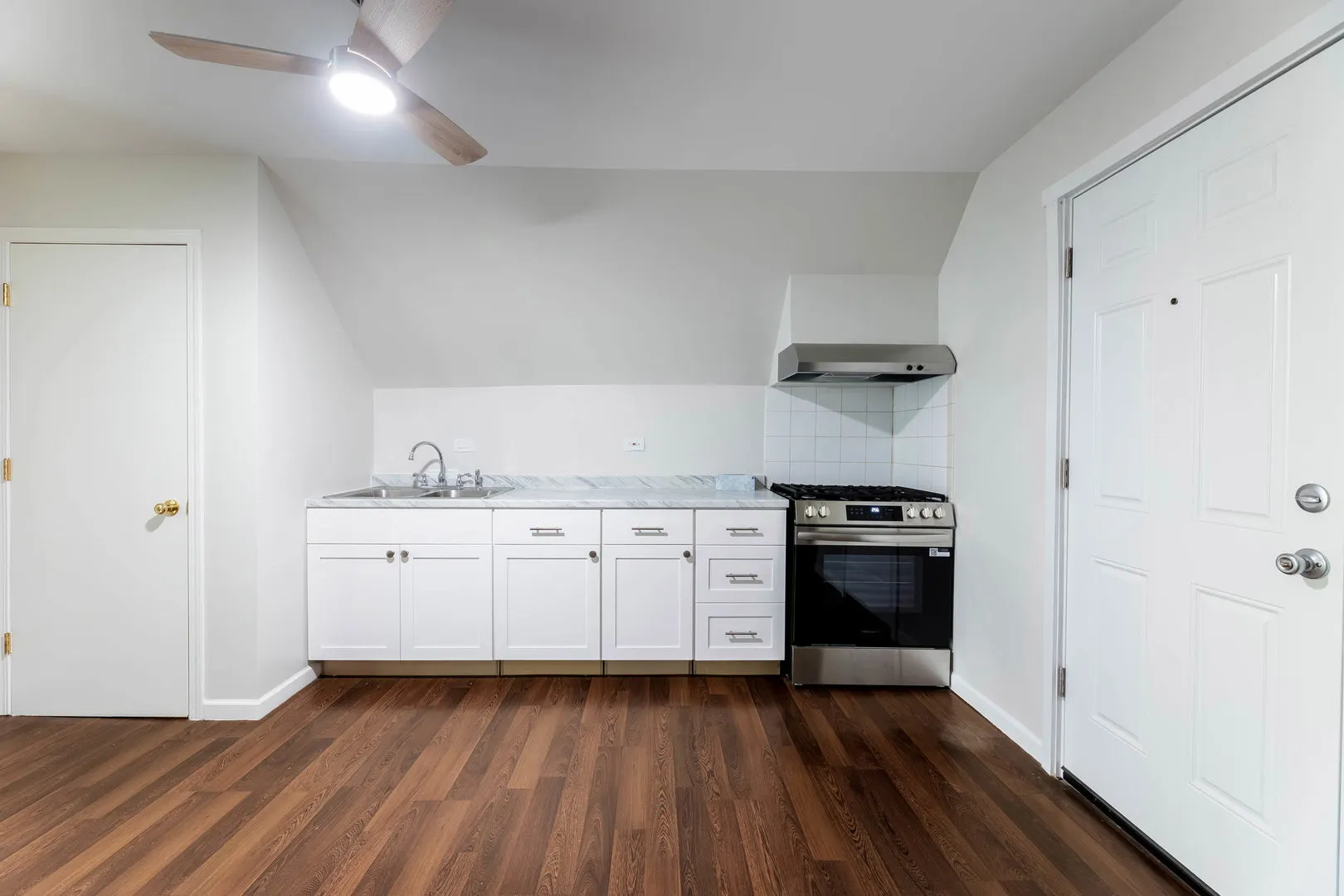 3404 N Kilbourn Avenue 2 IL