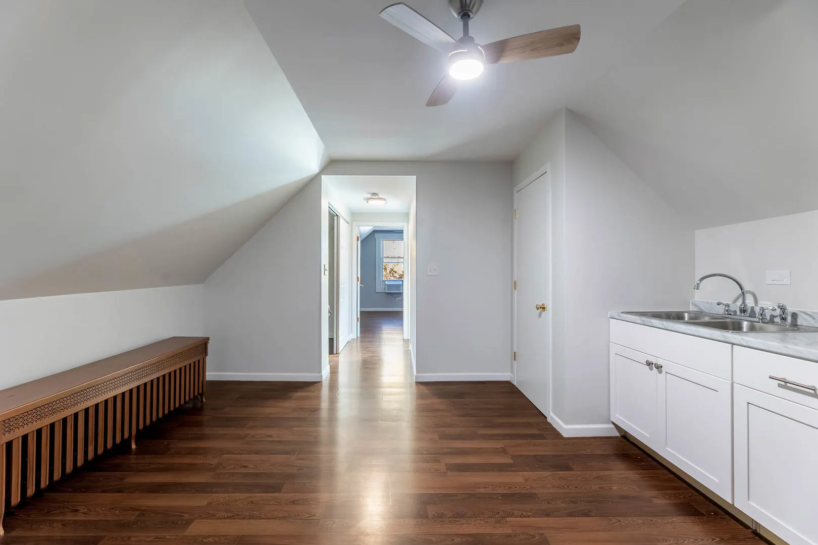 3404 N Kilbourn Avenue 2 IL