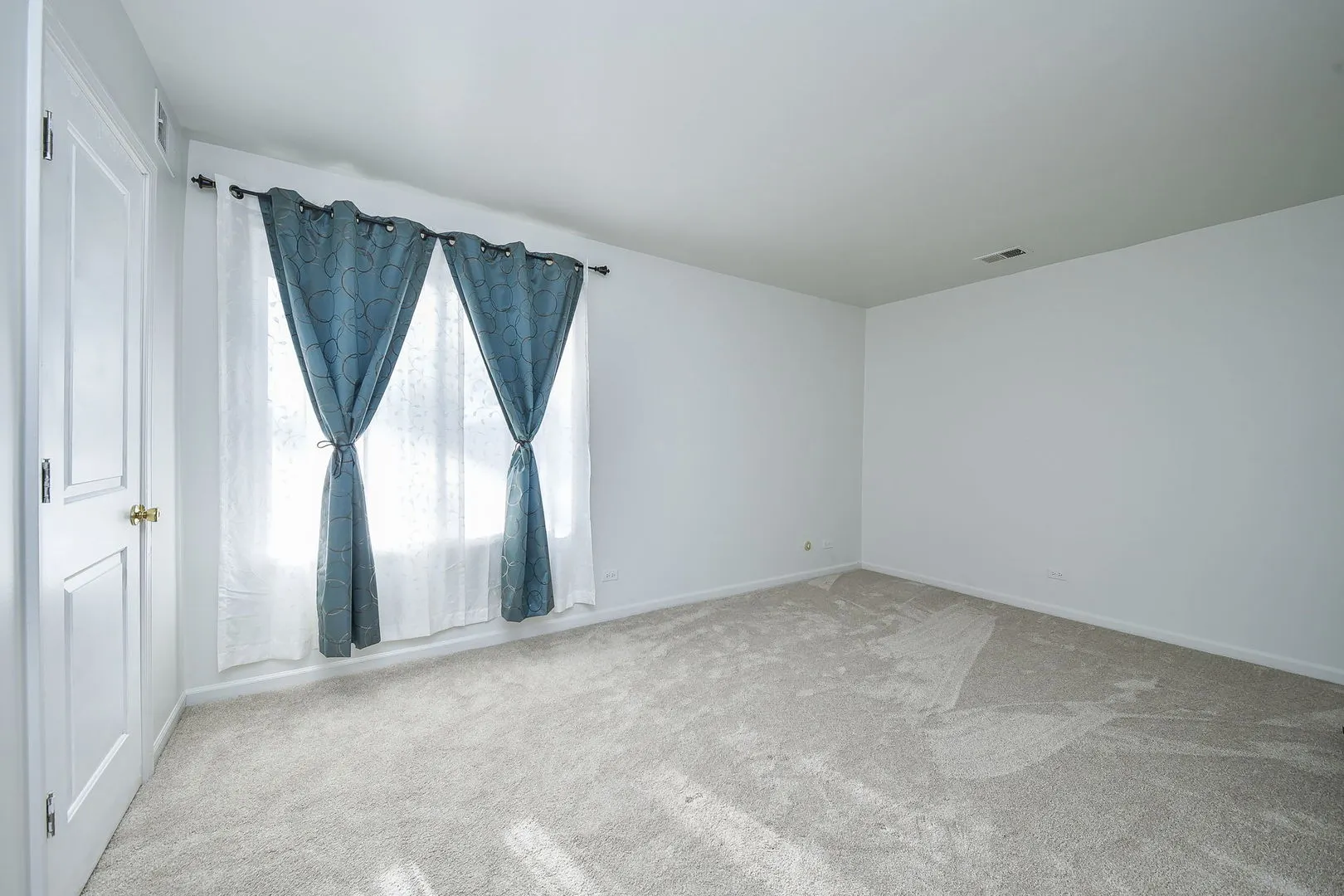 478 Raintree Court 2B IL