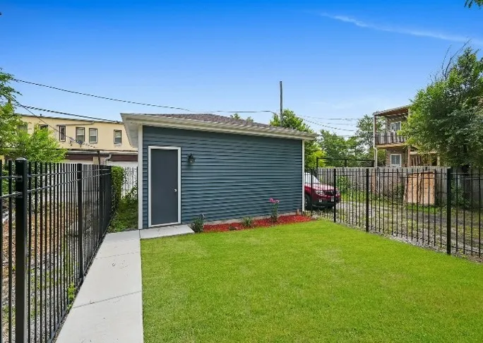 6547 S Evans Avenue IL