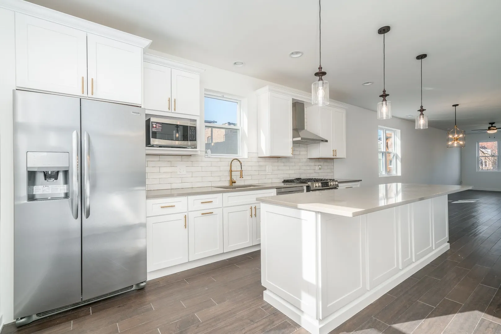 6547 S Evans Avenue IL